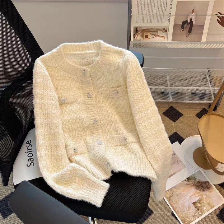 Damen Strickjacke mit Taschen und dekorativen Knöpfen Drune