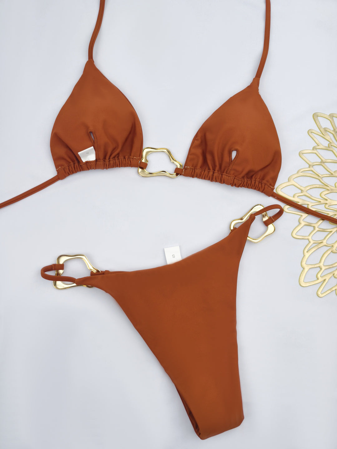 Damen Triangel-Bikini mit stilvollen Goldakzenten Drune