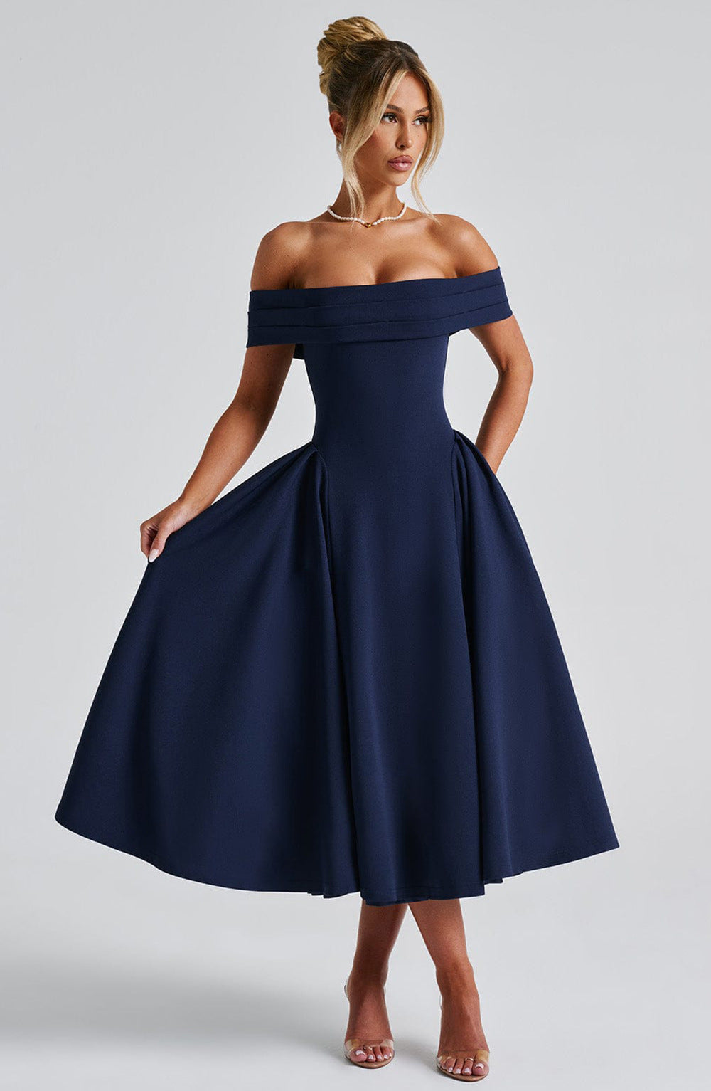 Damen elegantes Abendkleid mit schulterfreiem Design und voluminösem Rock Drune