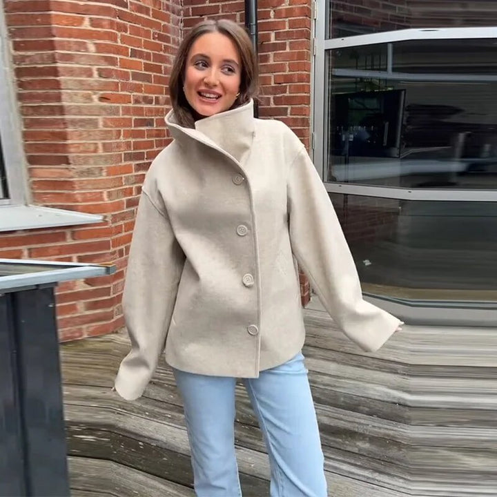 Damen Oversized Wolljacke mit hohem Kragen und doppelter Knopfleiste Drune