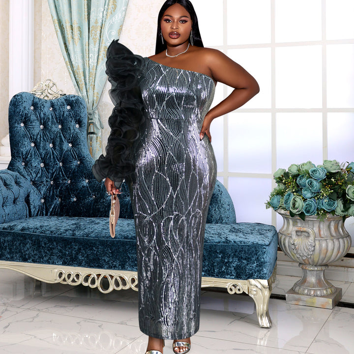Damen Glitzerndes Abendkleid mit asymmetrischem Schnitt und voluminösen Rüschendetails Drune