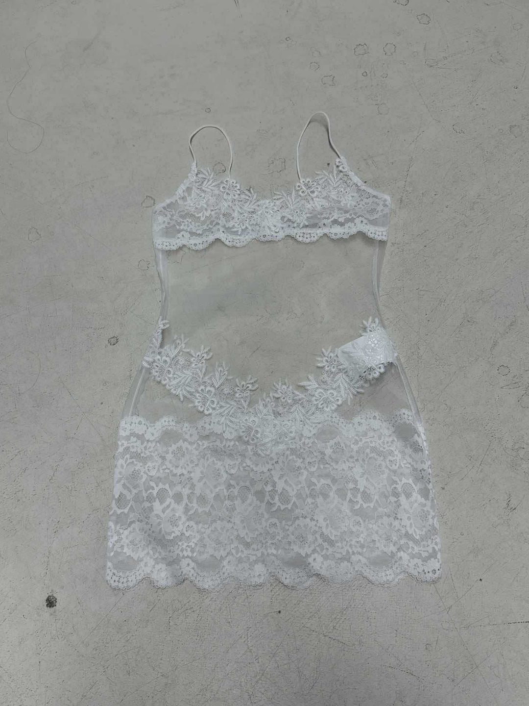 Damen Elegantes transparentes Spitzen-Nachtkleid mit verführerischen Akzenten Drune