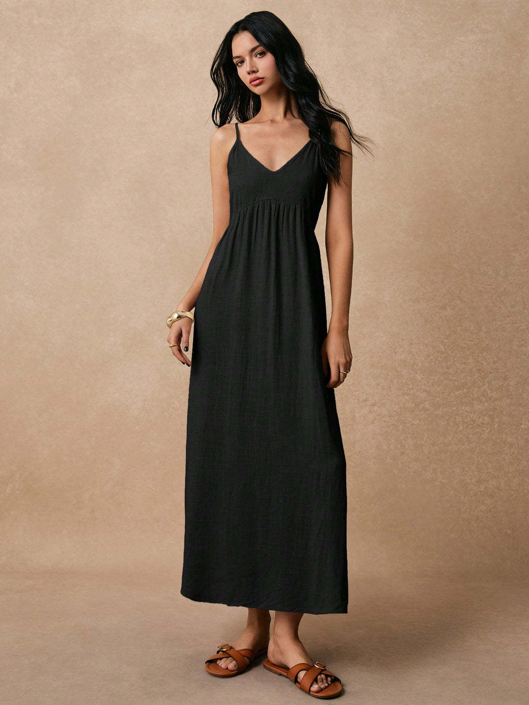 Damen Maxikleid mit feinen Spaghettiträgern und leichtem, atmungsaktivem Material Drune