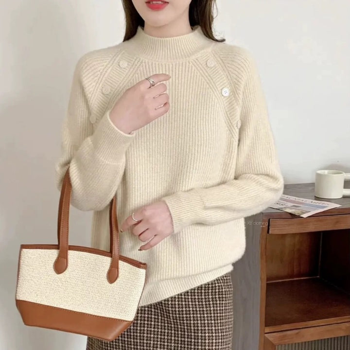 Damen Grobstrickpullover mit modernem Stehkragen und Knopfdetails Drune