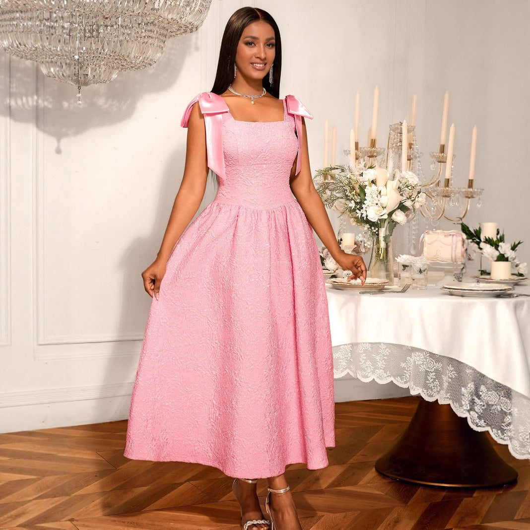 Damen Elegantes Abendkleid mit schimmernden Details und verspielten Rüschenschultern Drune