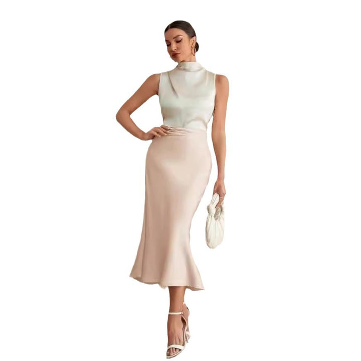 Damen Elegantes Oberteil mit Hochkragen und schimmerndem Satinfinish Drune