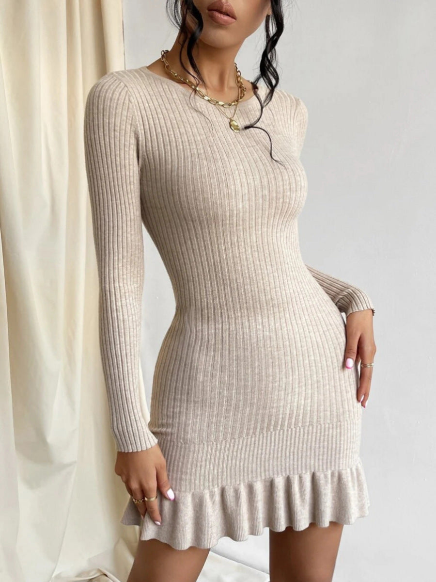 Damen Strickkleid mit Rüschensaum und feinem Rippenmuster Drune