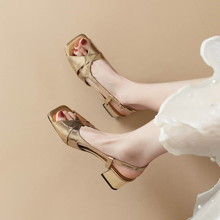 Damen Plateau-Pumps mit glänzender Oberfläche und eleganter Schnallenverzierung Drune
