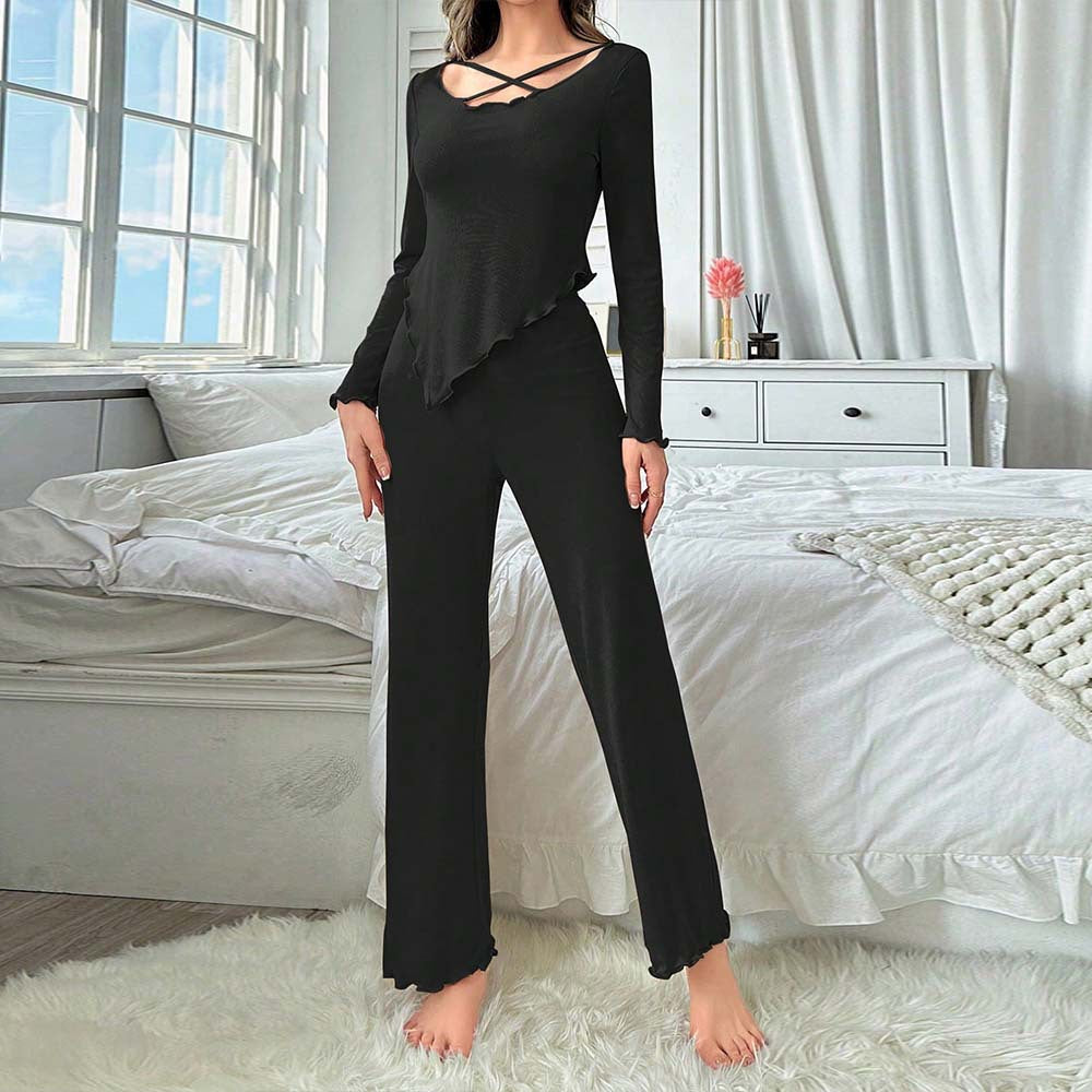 Damen Loungewear Set mit raffiniertem Cut-Out und hochgezogenen Säumen Drune
