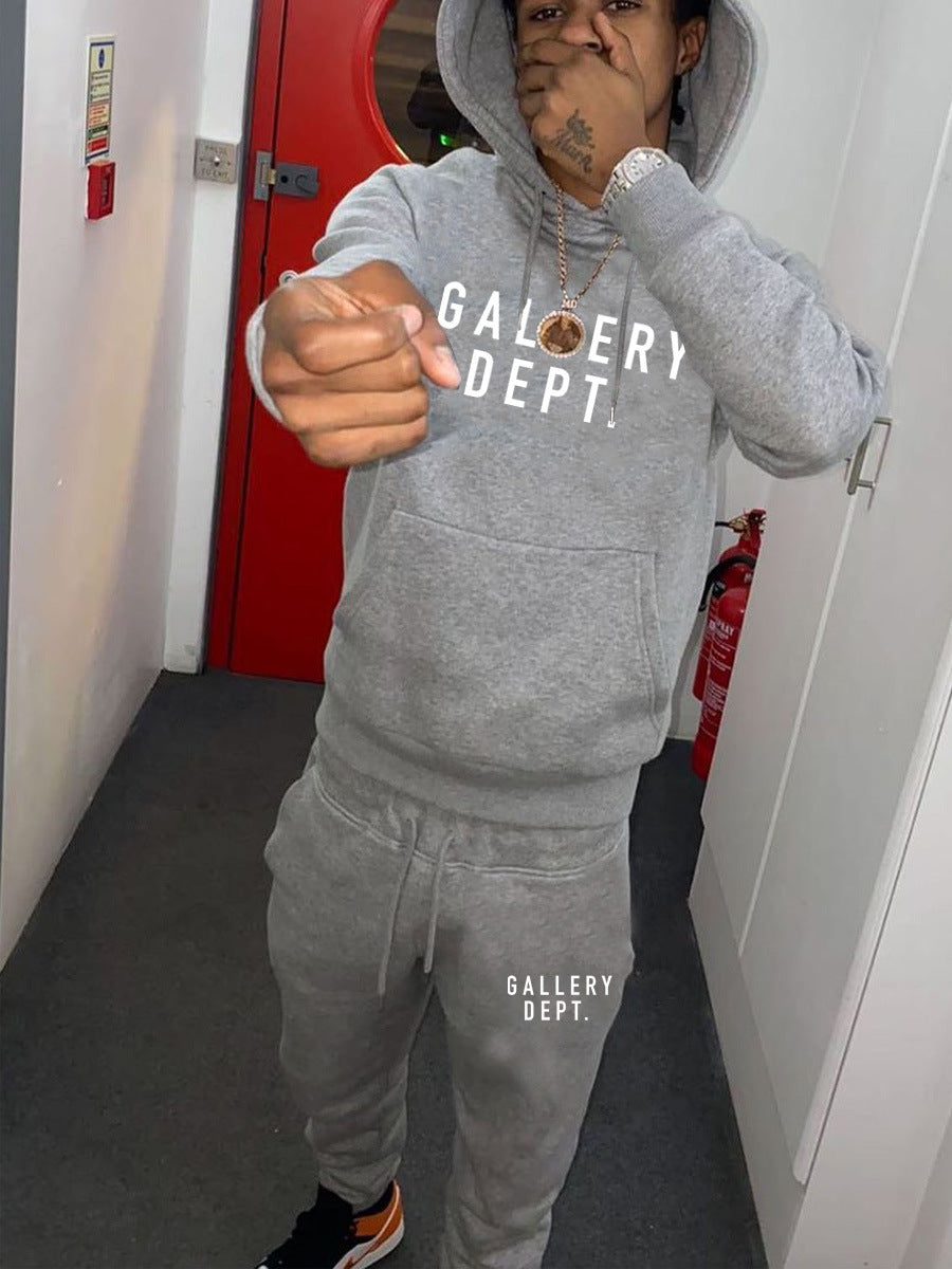 Herren Sweatshirt und Jogginghose Set mit modernem Logo Drune
