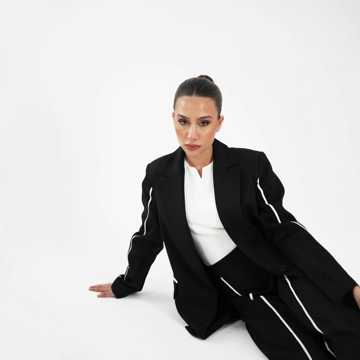 Damen eleganter Blazer mit kontrastierenden Details Drune