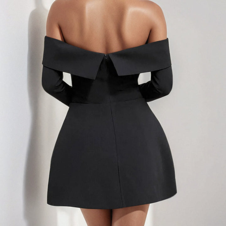 Damen Minikleid mit schulterfreiem Design und eleganten Taschen Drune