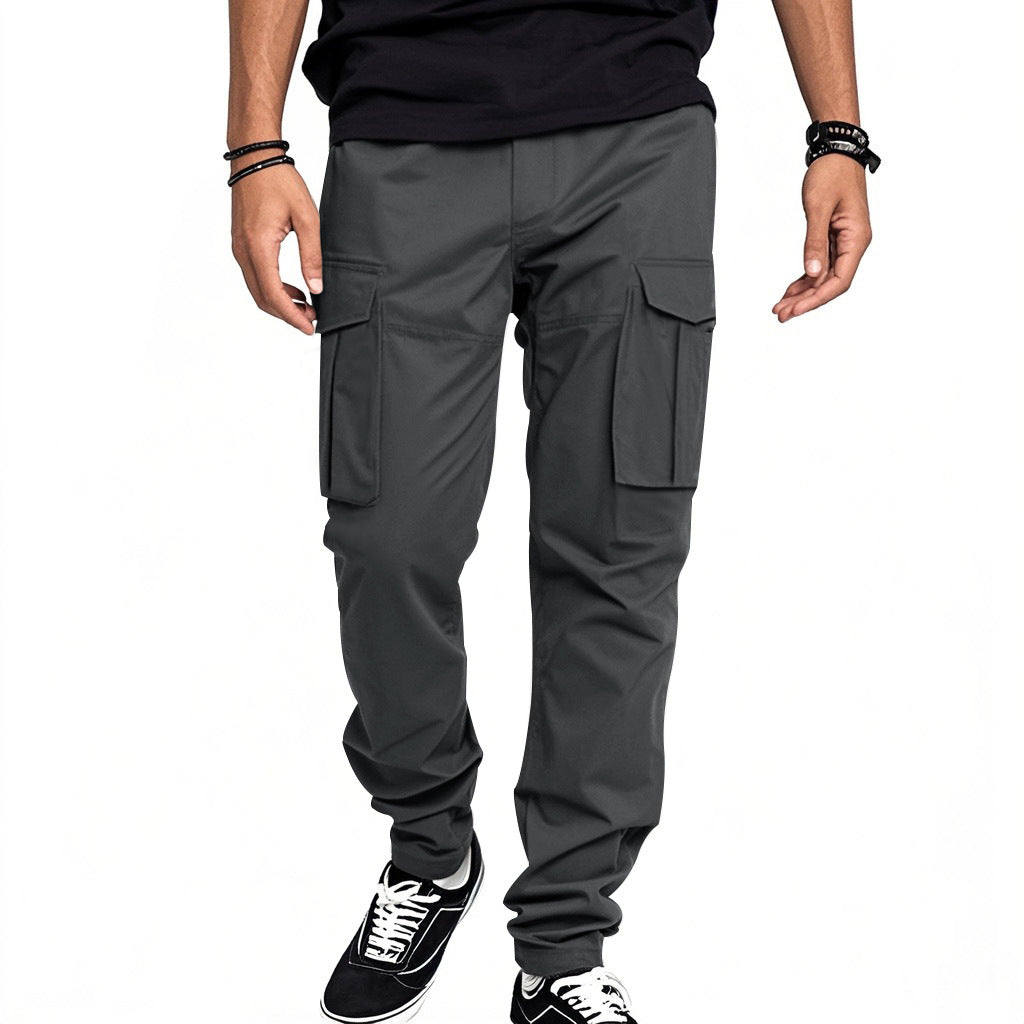 Herren nan Utility-Cargohose mit großen aufgesetzten Klappentaschen und schmal zulaufender Silhouette Drune