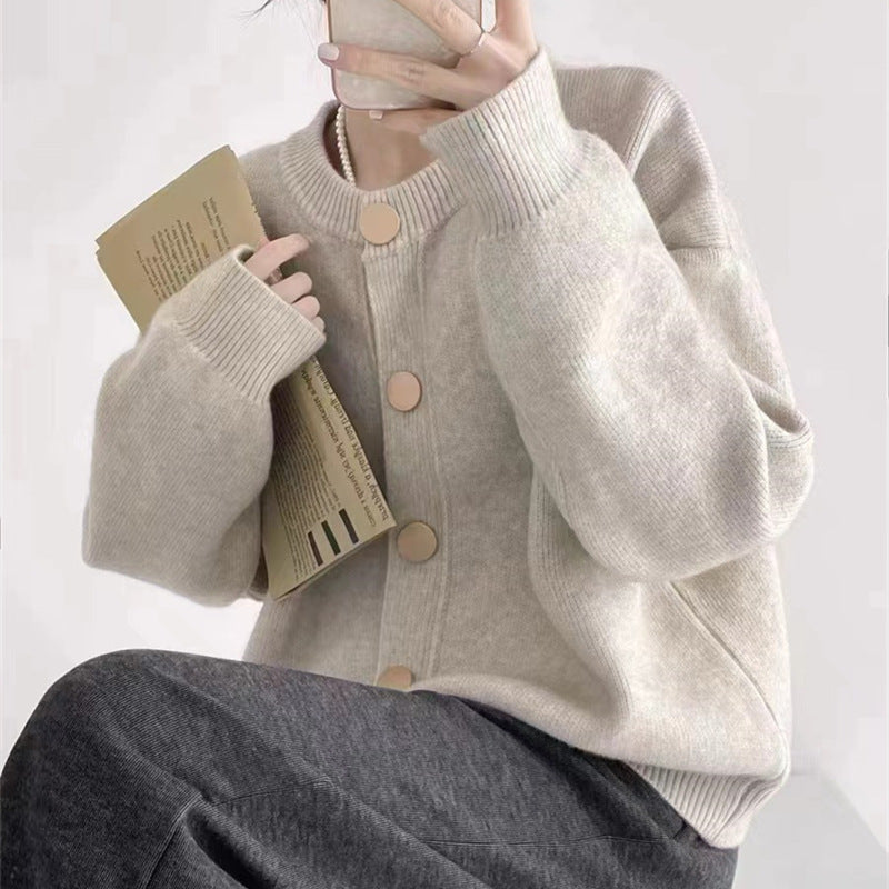 Damen lockerer Strickcardigan mit kontrastierenden Knöpfen Drune