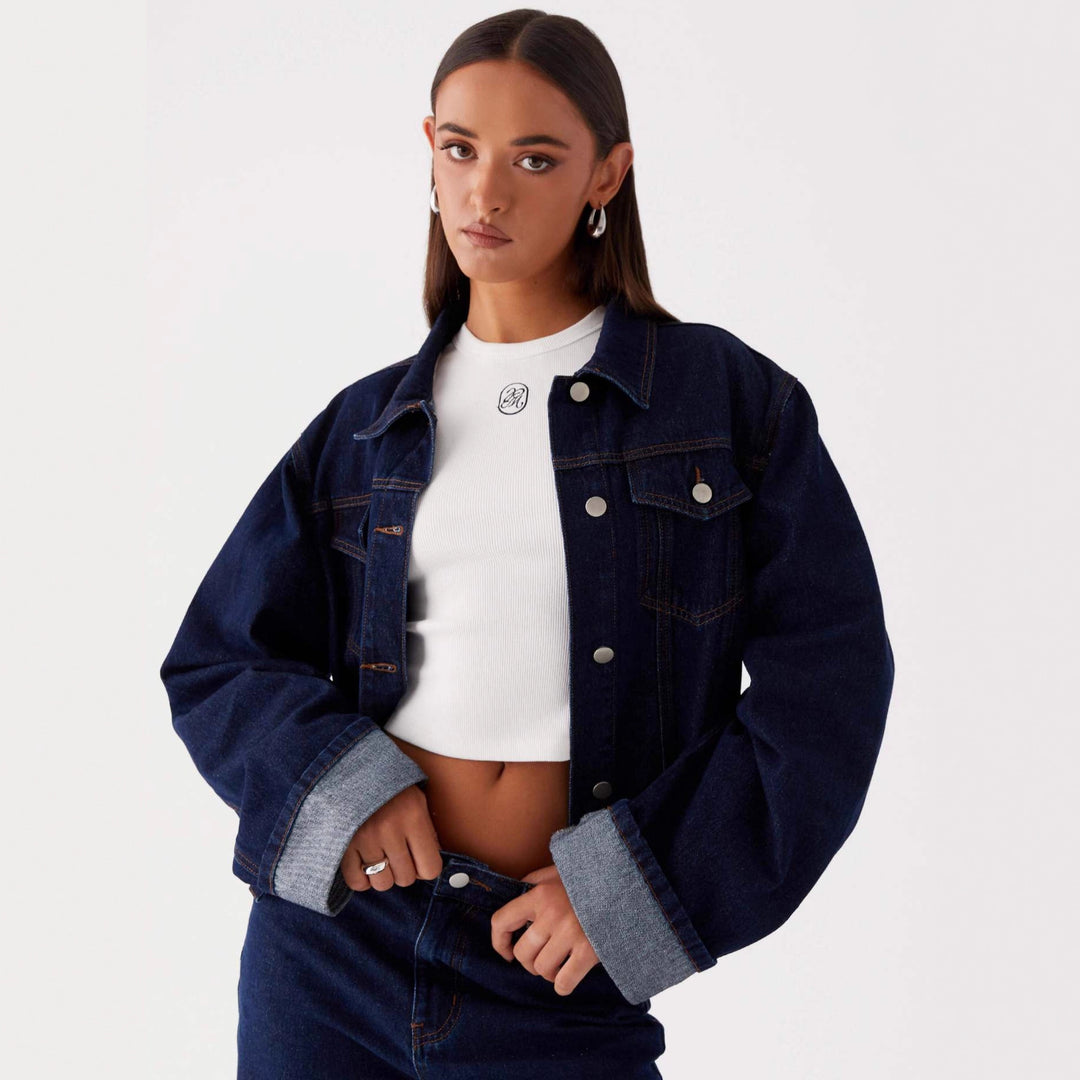 Damen trendige Denimjacke im lässigen Schnitt mit aufgesetzten Taschen und Knopfdetails Drune