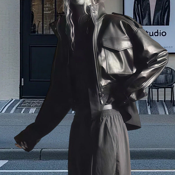 Damen Kunstlederjacke im urbanen Stil mit Stehkragen und praktischen Taschen Drune