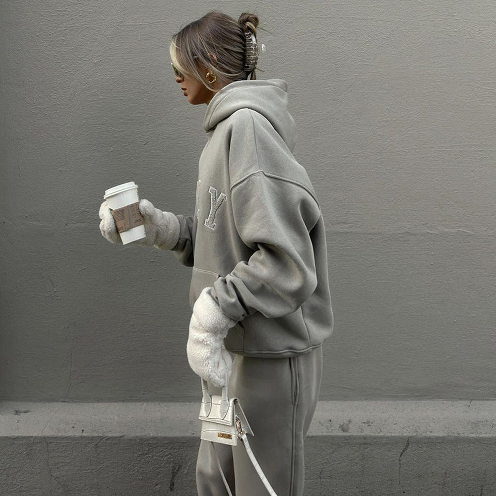 Damen oversized Kapuzenpullover aus weichem Baumwollmix mit elegantem Logo-Stick Drune