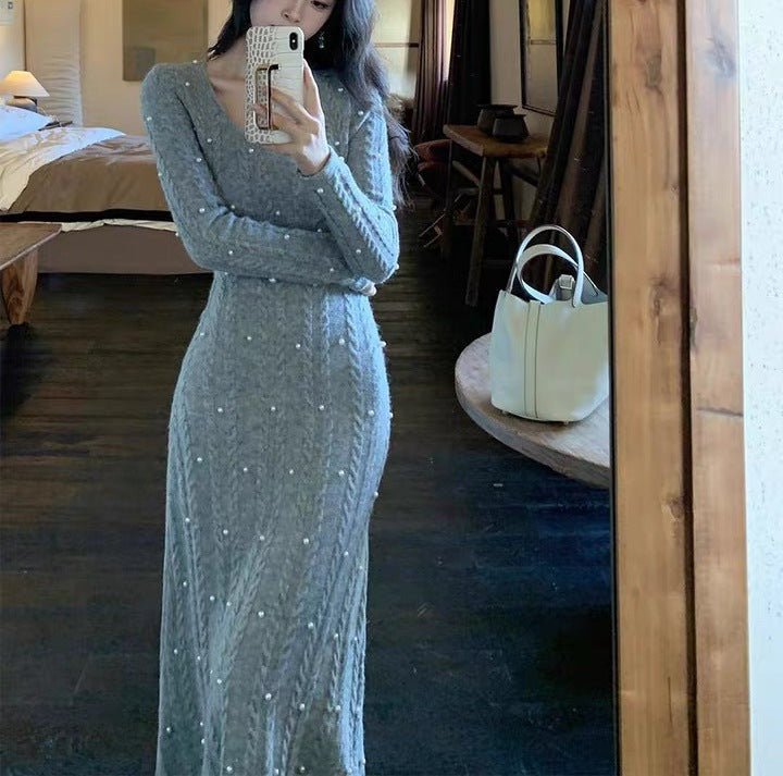 Damen Strickkleid mit Zopfdesign und Perlenverzierung Drune