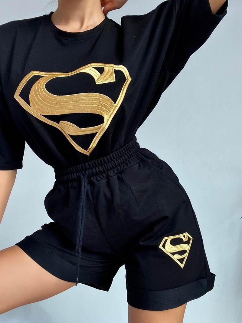 Damen sportliches Kurzarm-Shirt und Shorts-Set mit exklusivem Logo-Design Drune