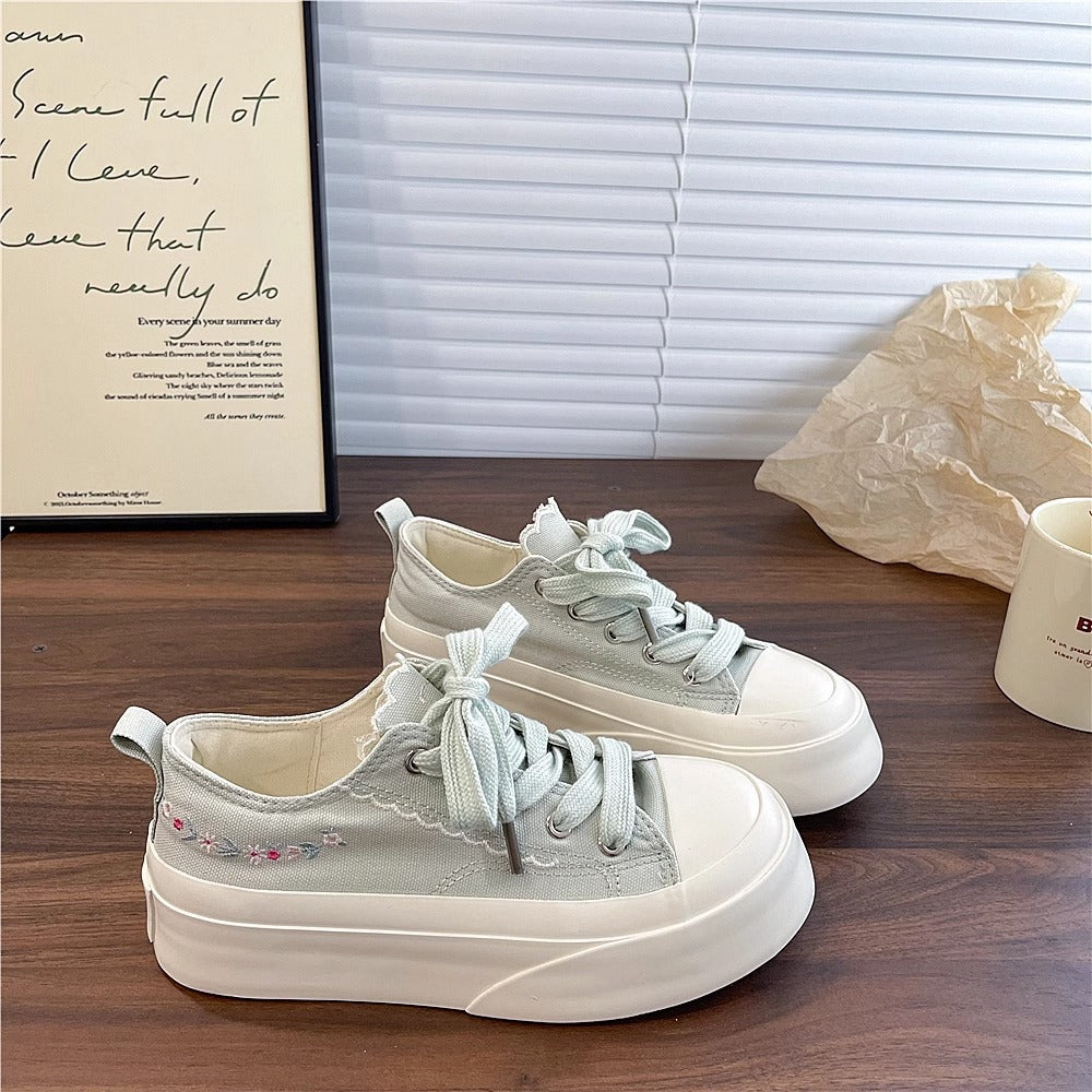 Damen Trendige Freizeitsneaker mit verspielten Rüschen-Details und dämpfender Sohle Drune