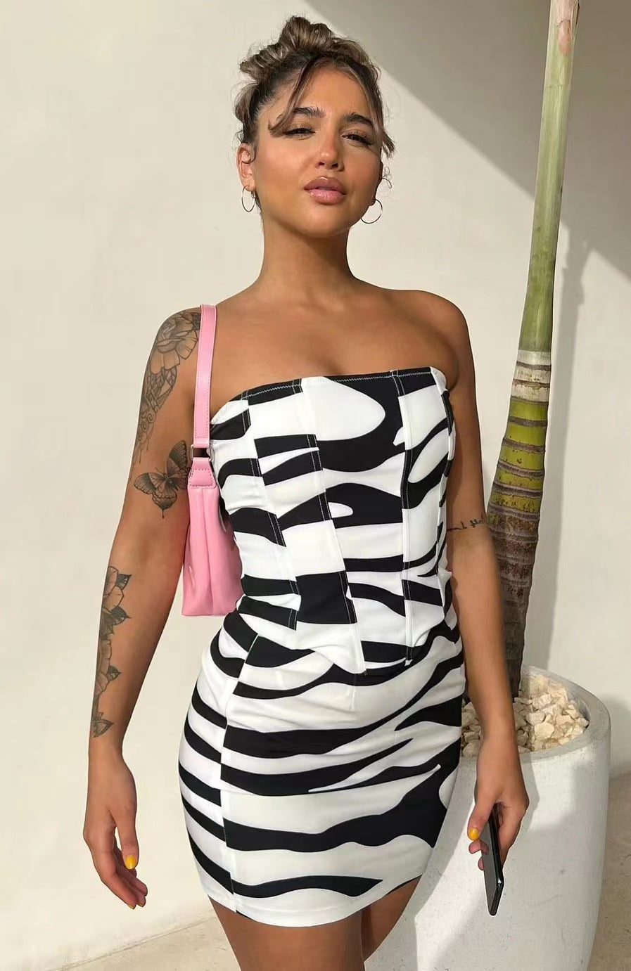 Damen Mini-Kleid mit strukturiertem Zebra-Muster und schmalem Schnitt Drune