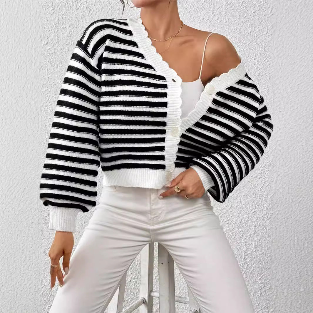 Damen Strickjacke mit modernem Streifenmuster und voluminösen Ärmeln Drune