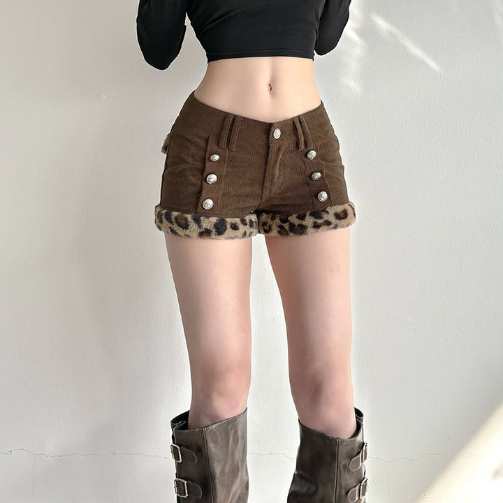 Damen Shorts mit eleganten Knopfdetails und trendigem Leopardenbesatz Drune
