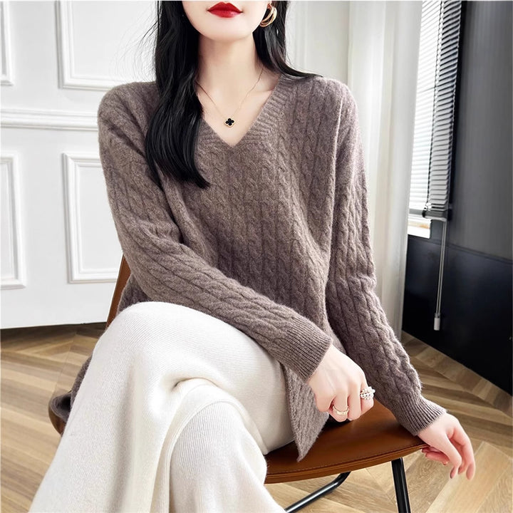 Damen V-Ausschnitt Pullover mit charakteristischem Zopfmuster und lässigem Schnitt Drune