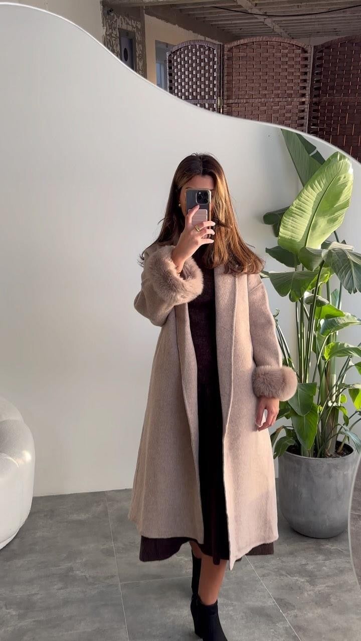 Damen Elegante Langjacke mit abnehmbaren Fuchsärmeln Drune