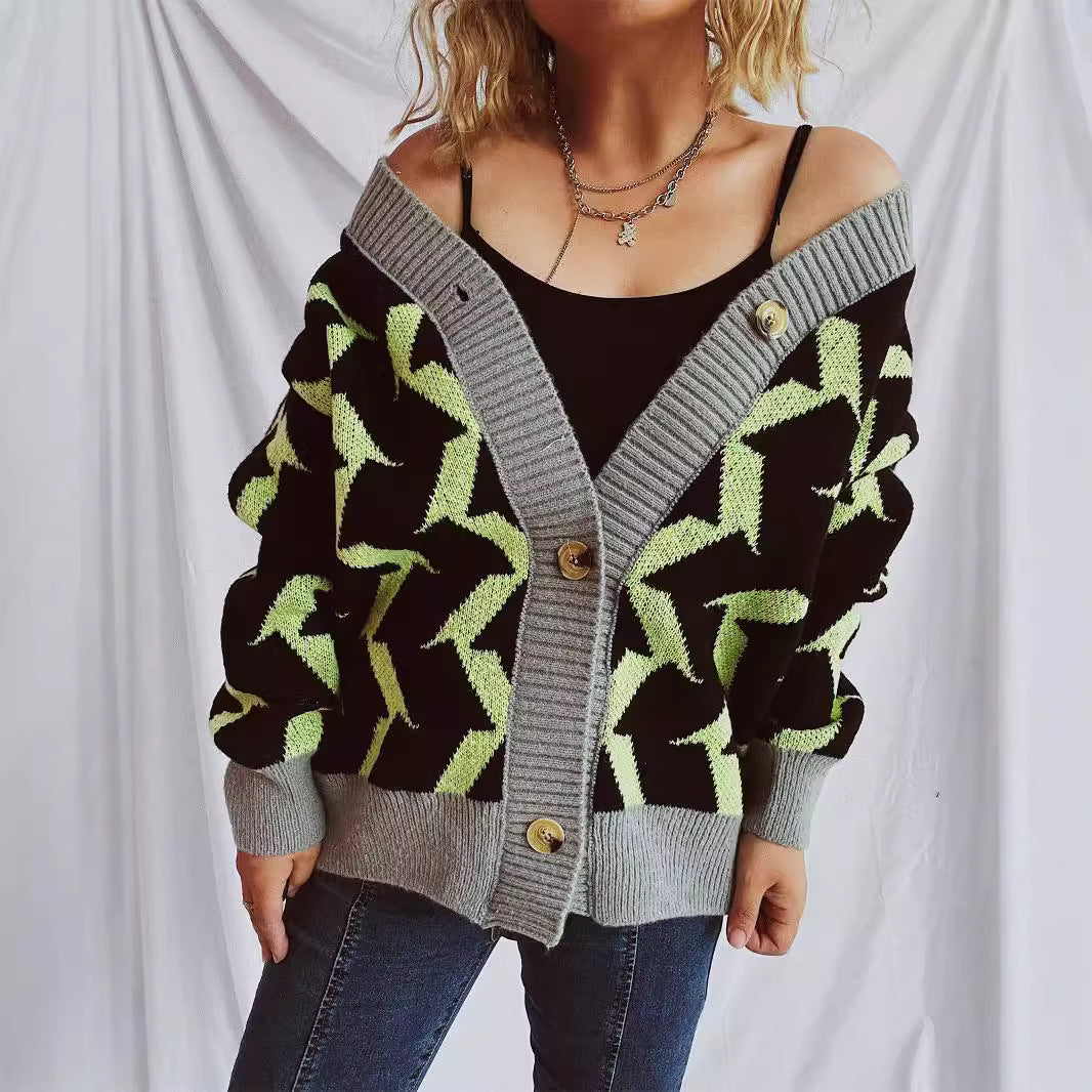 Damen Strickjacke mit modernem geometrischen Muster und eleganten Knopfdetails Drune