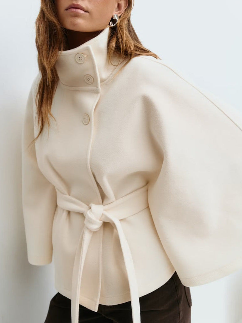 Damen stylische Umhangjacke mit hohem Kragen und Gürtel Drune