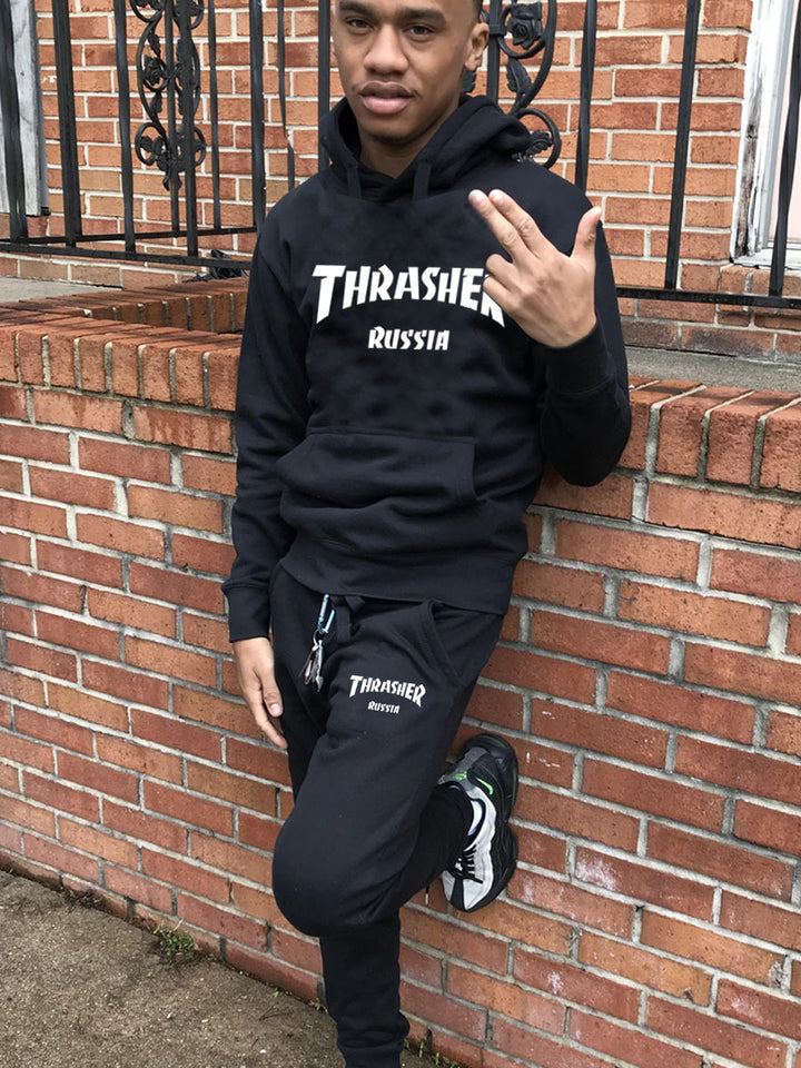 Herren Hoodie und Jogginghose Set mit auffälligem Logo Drune