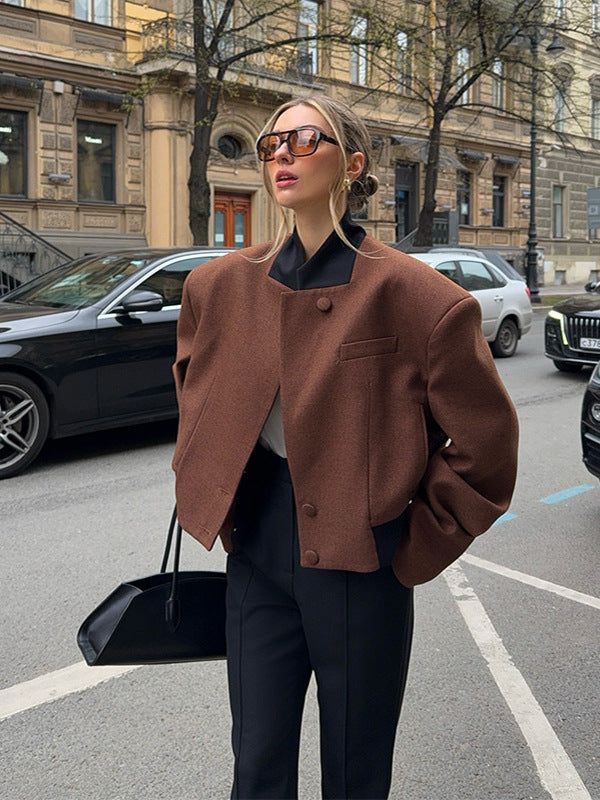 Damen Modische Kurzjacke mit strukturiertem Schnitt und hohen Kragen Drune