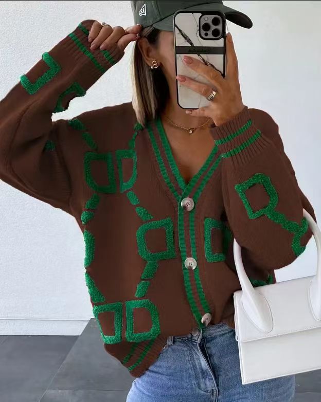 Damen modischer Cardigan mit einzigartigem geometrischen Muster und trendiger Knopfleiste Drune
