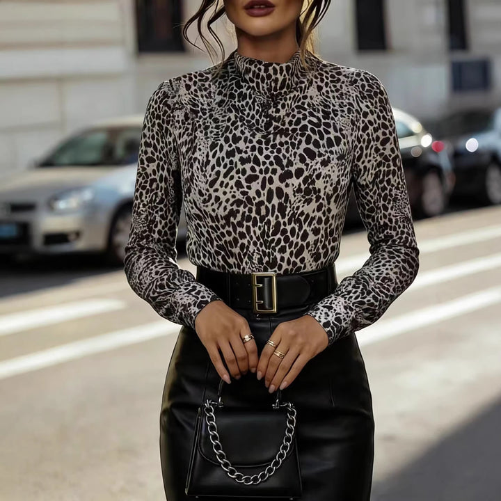 Damen Langarmshirt mit modernem Leo-Muster Drune