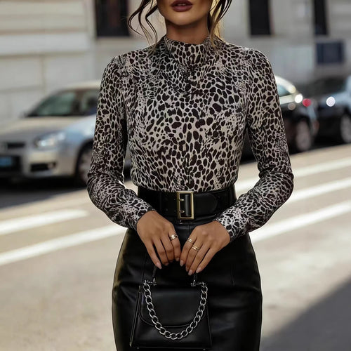 Damen Langarmshirt mit modernem Leo-Muster Drune
