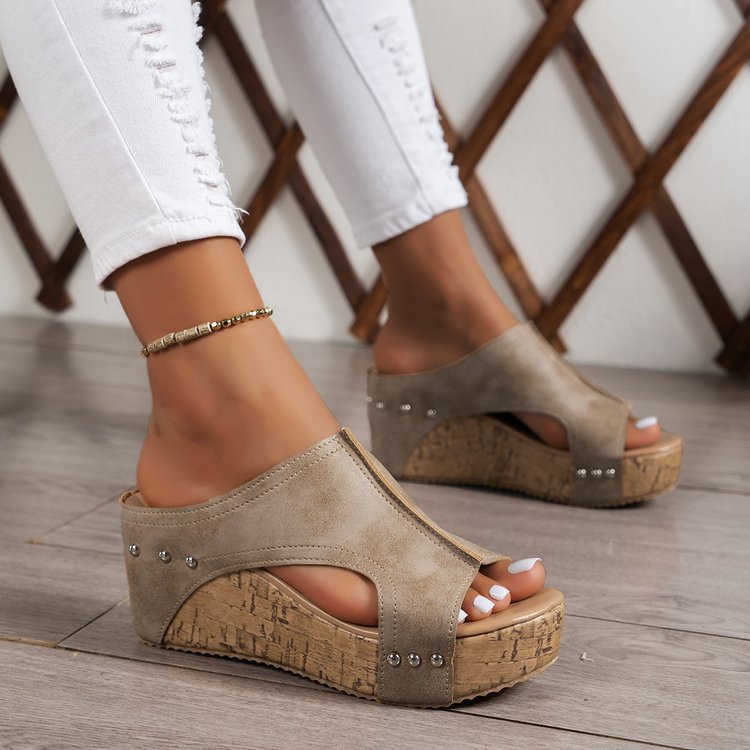 Damen Komfortable Clogs mit hochwertiger Korksohle und fugeneleganter Obermaterialstruktur Drune