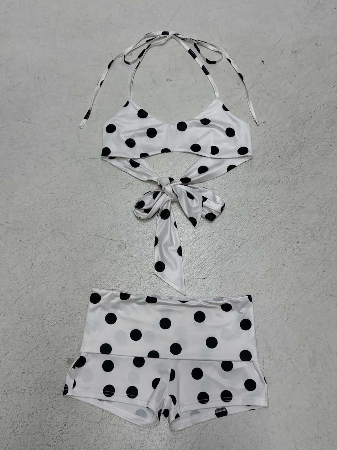 Damen Bikini-Set mit vielseitigen Bindeträgern und modischem Punkte-Muster Drune
