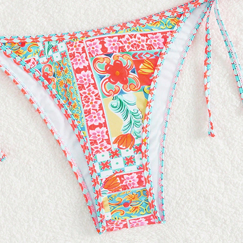 Damen Triangel-Bikini mit raffinierten Schnürdetails und floralem Druck Drune