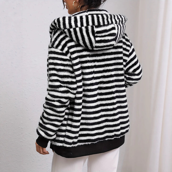 Damen Flauschige Strickjacke mit kontrastierenden Streifen Drune