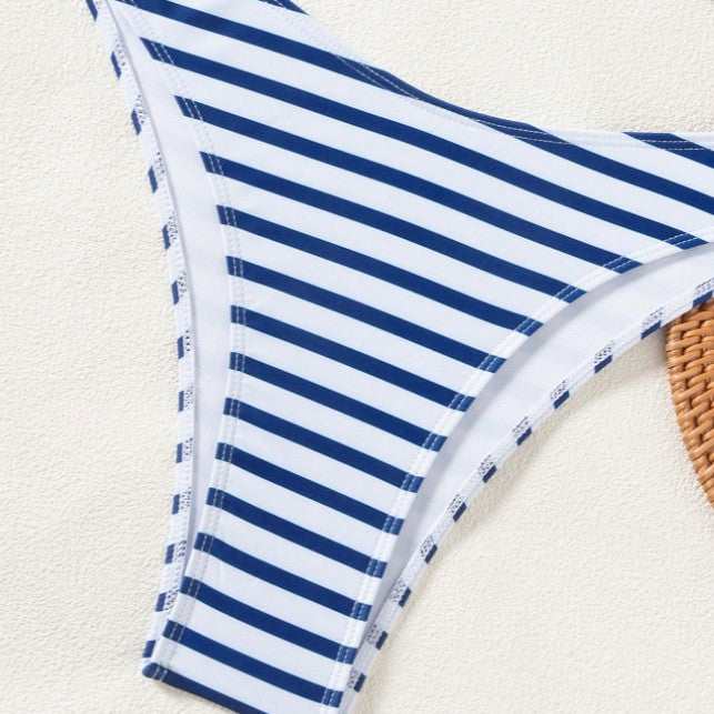 Damen Bandeau-Bikini mit modischen Streifen und elegantem Ringdetail Drune