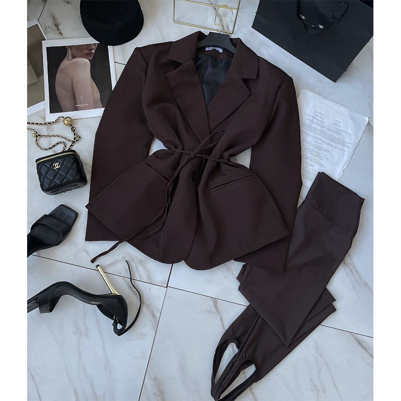 Damen taillierter Blazer mit Gürtel Drune