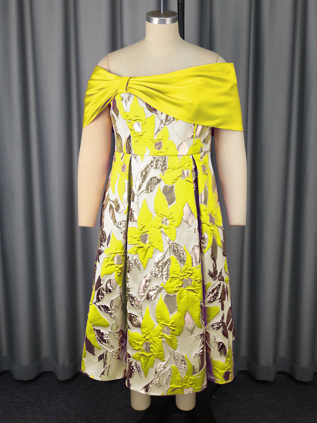 Damen Glamouröses Abendkleid mit Drapierung Drune