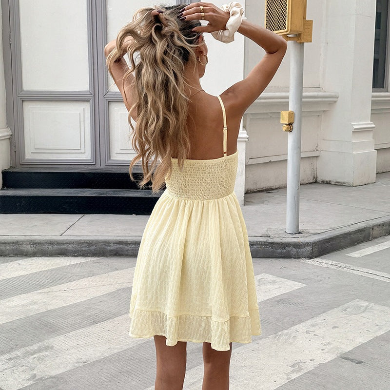Damen Sommerliches A-Linien Kleid mit feinen Spaghettiträgern und gerafftem Oberteil Drune