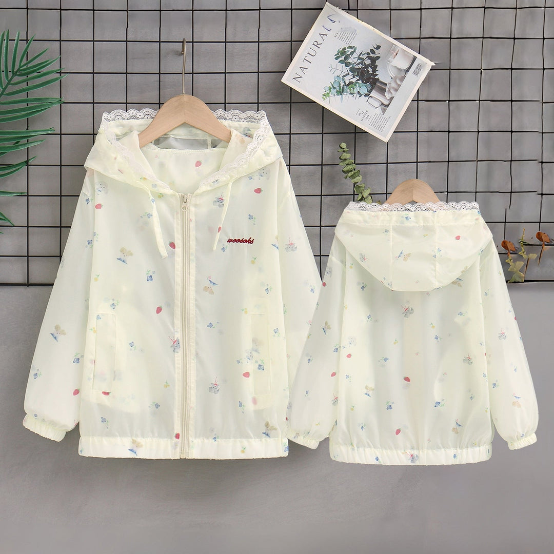 Damen nan leichte Kapuzen-Sommerjacke mit Spitzenbesatz, zartem Allover-Print und Reißverschluss Drune