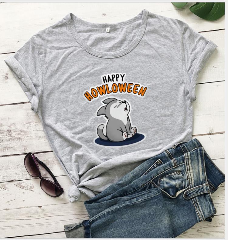 Frauen Grafik T-Shirt mit verspieltem Halloween Hundedesign Drune