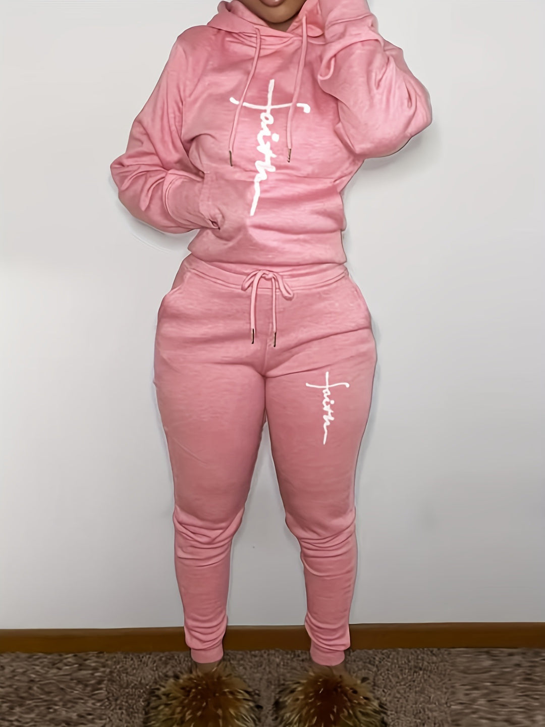 Damen komfortabler Hoodie- und Jogginghose-Set mit elegantem Schriftzug Drune