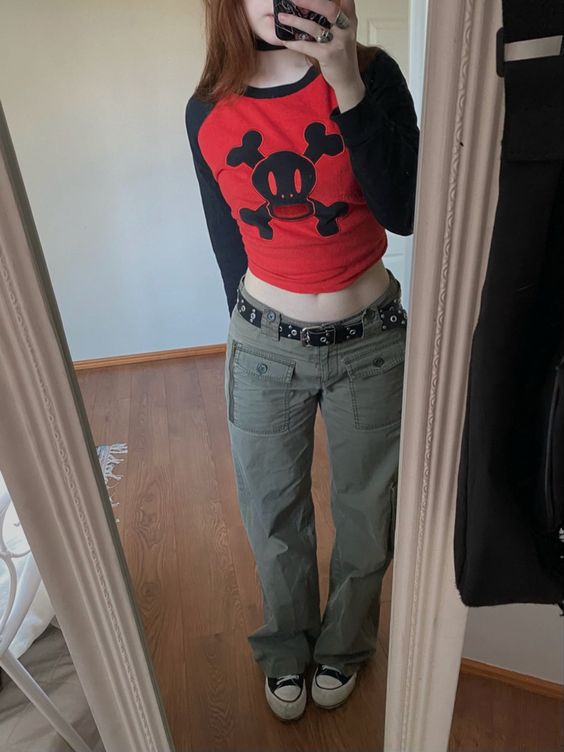 Damen trendiges Raglan-Crop-Top mit Totenkopf-Print Drune