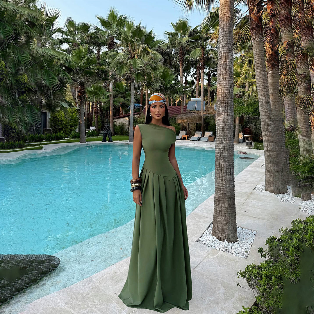 Damen Elegantes Abendkleid mit fließendem Schnitt und dekorativem Faltenwurf Drune