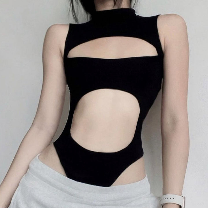 Damen Sportlicher Badeanzug mit hohem Kragen und raffiniertem Cut-Out Drune
